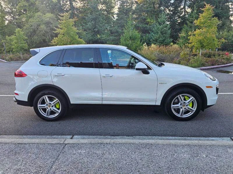 2016 Porsche 958 Cayenne - Image 9 of 20