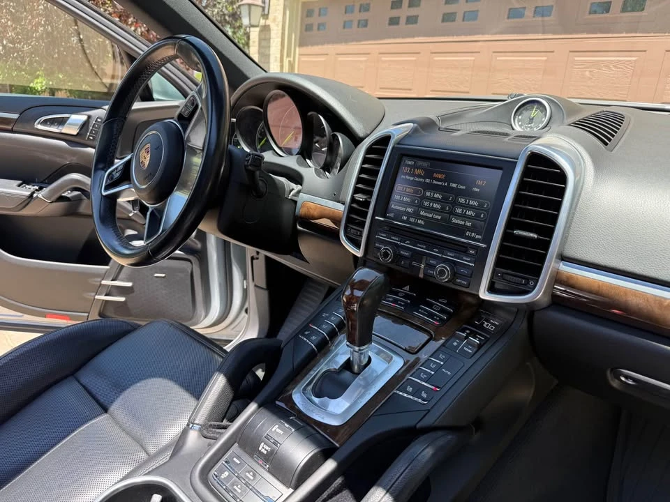 2016 Porsche 958 Cayenne - Image 18 of 20