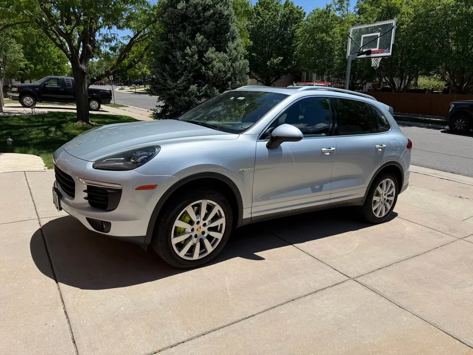 2016 Porsche 958 Cayenne - Image 8 of 20