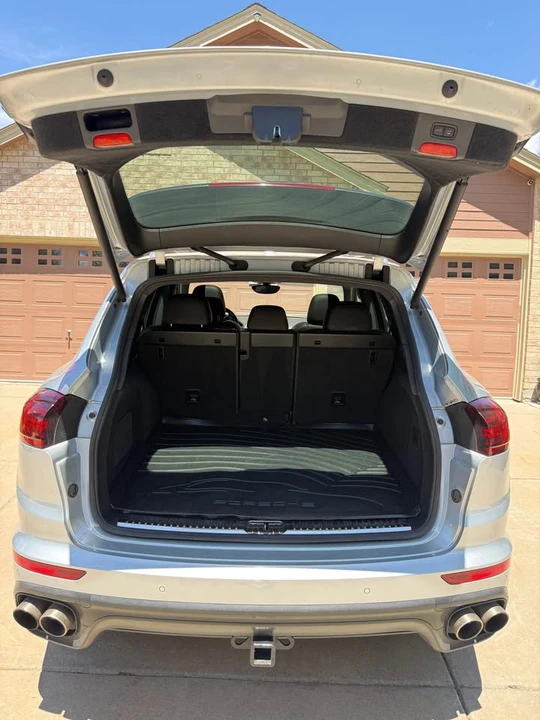 2016 Porsche 958 Cayenne - Image 14 of 20