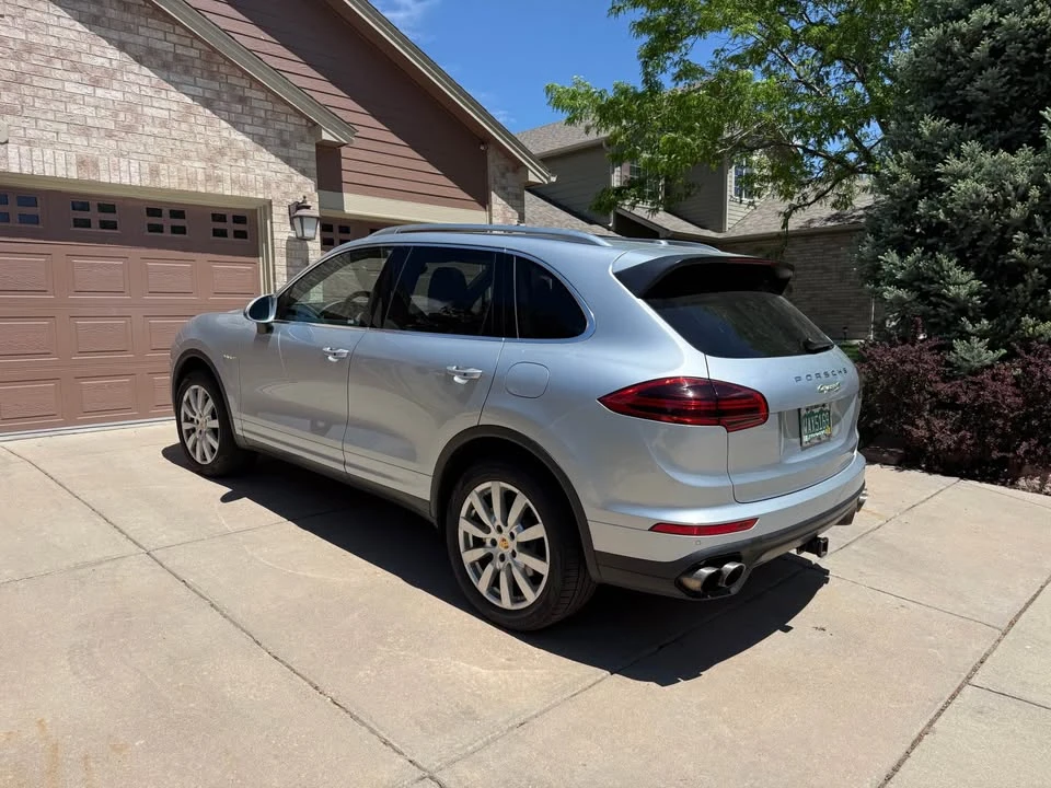 2016 Porsche 958 Cayenne - Image 4 of 20