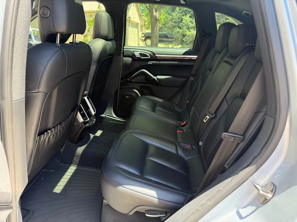 2016 Porsche 958 Cayenne - Image 13 of 20