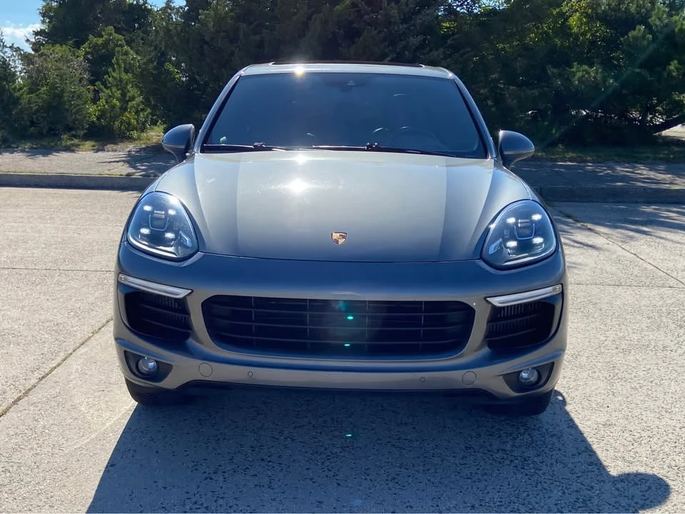 2016 Porsche 958 Cayenne S - Image 3 of 18