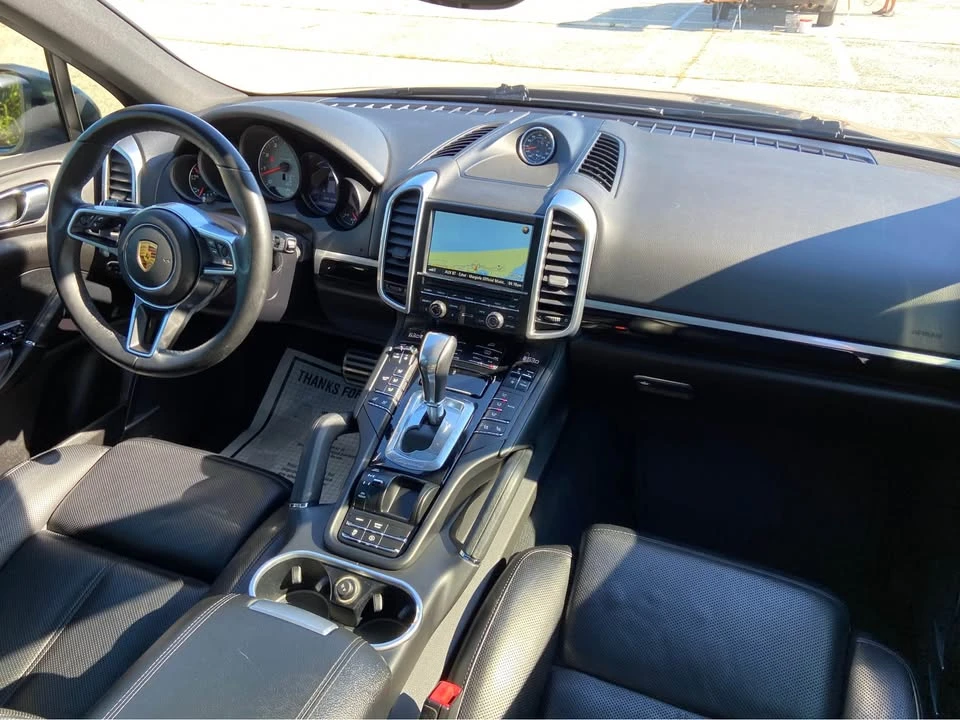 2016 Porsche 958 Cayenne S - Image 17 of 18