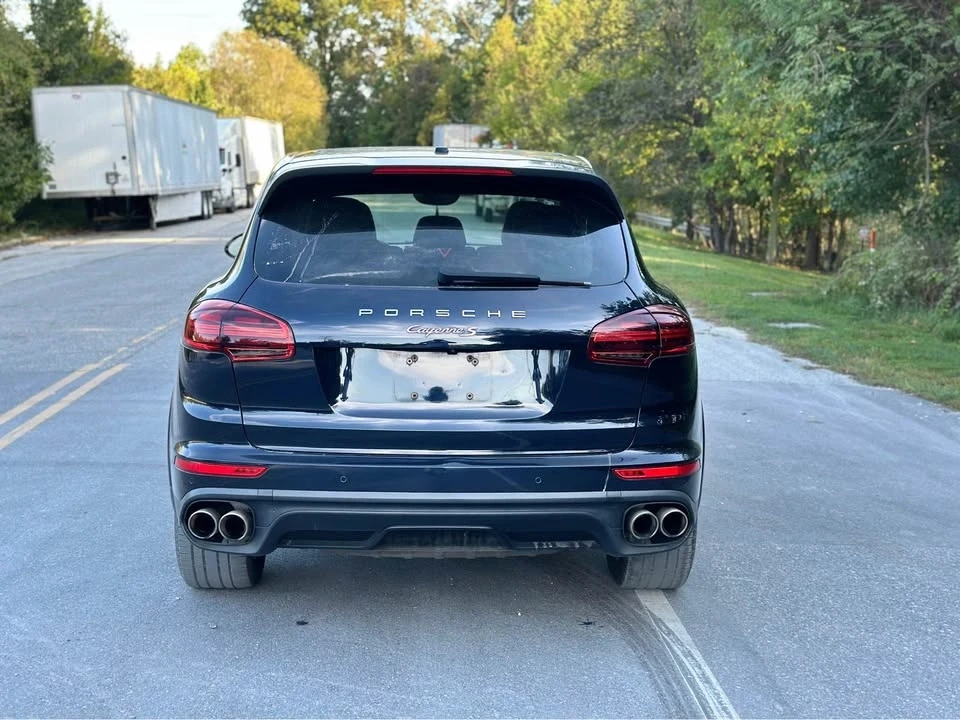 2016 Porsche 958 Cayenne S - Image 5 of 14