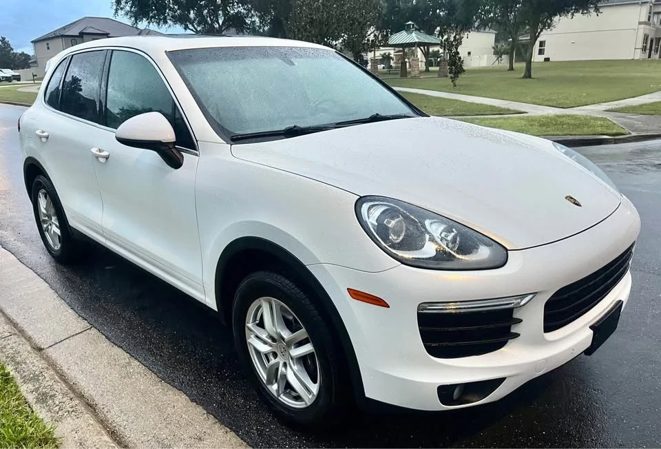 2016 Porsche 958 Cayenne S - Image 5 of 18