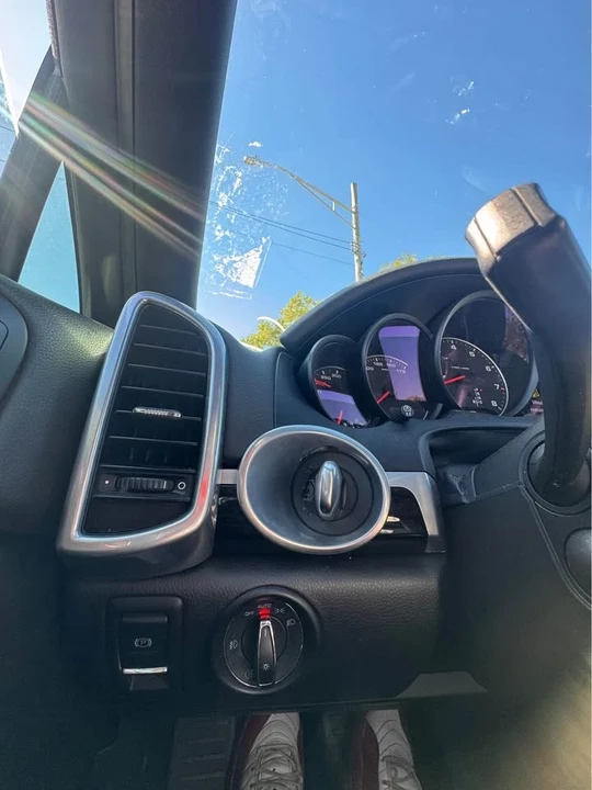 2016 Porsche 958 Cayenne S - Image 11 of 19