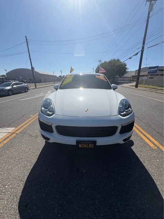 2016 Porsche 958 Cayenne S - Image 13 of 14