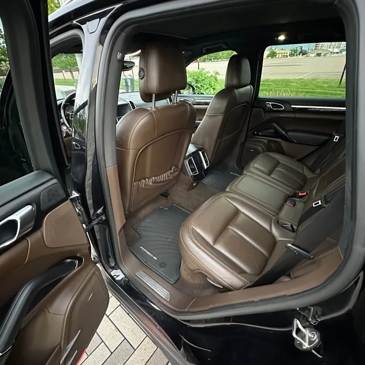 2016 Porsche 958 Cayenne S - Image 7 of 12