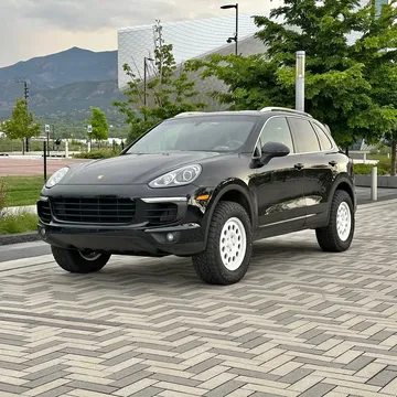 2016 Porsche Cayenne S