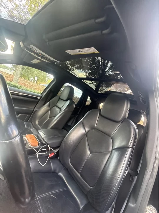 2016 Porsche 958 Cayenne S - Image 4 of 16