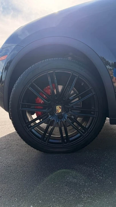 2016 Porsche 958 Cayenne S - Image 7 of 8