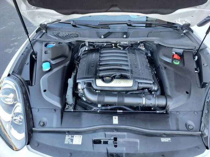 2016 Porsche 958 Cayenne S - Image 15 of 15