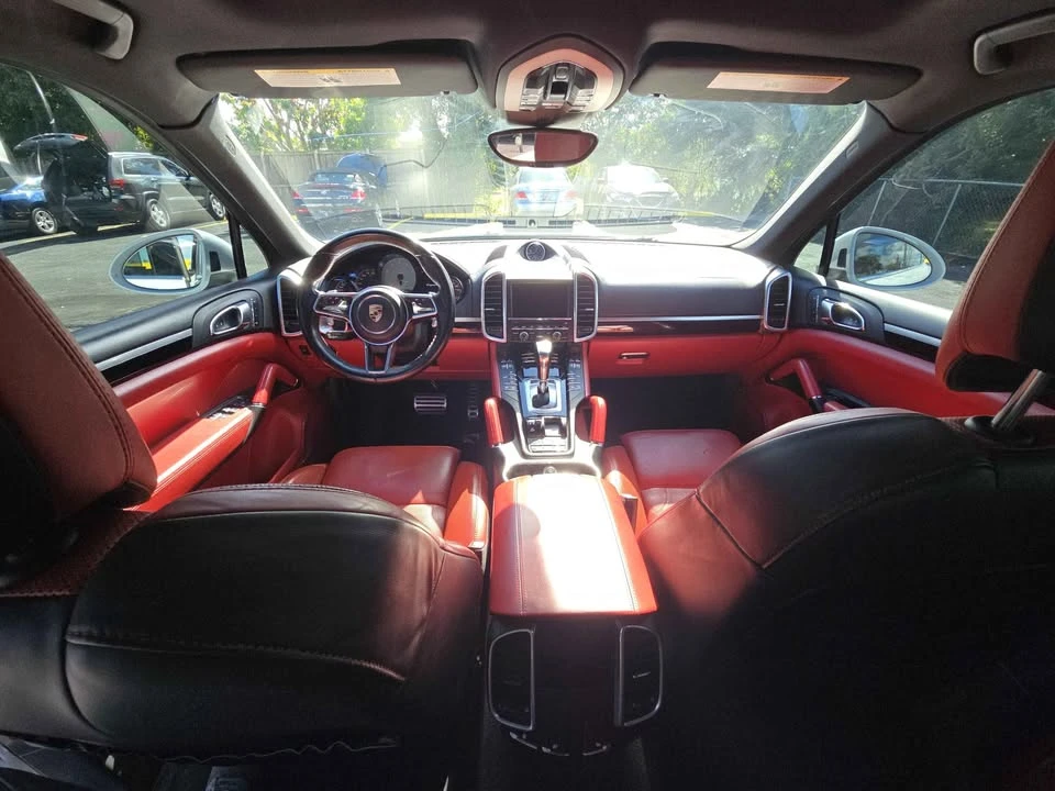 2016 Porsche 958 Cayenne S - Image 15 of 15