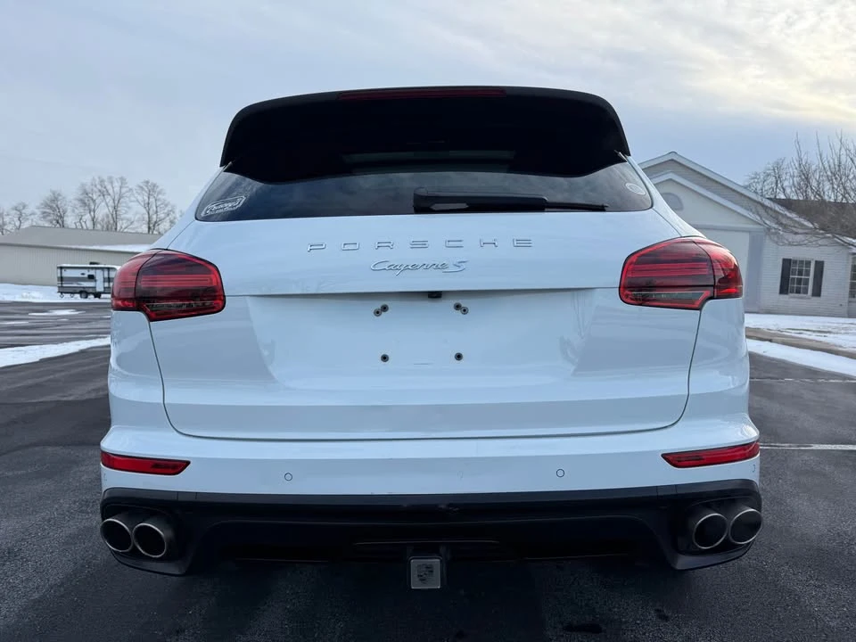 2016 Porsche 958 Cayenne S - Image 5 of 19