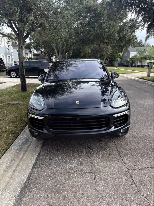 2016 Porsche 958 Cayenne S - Image 2 of 12