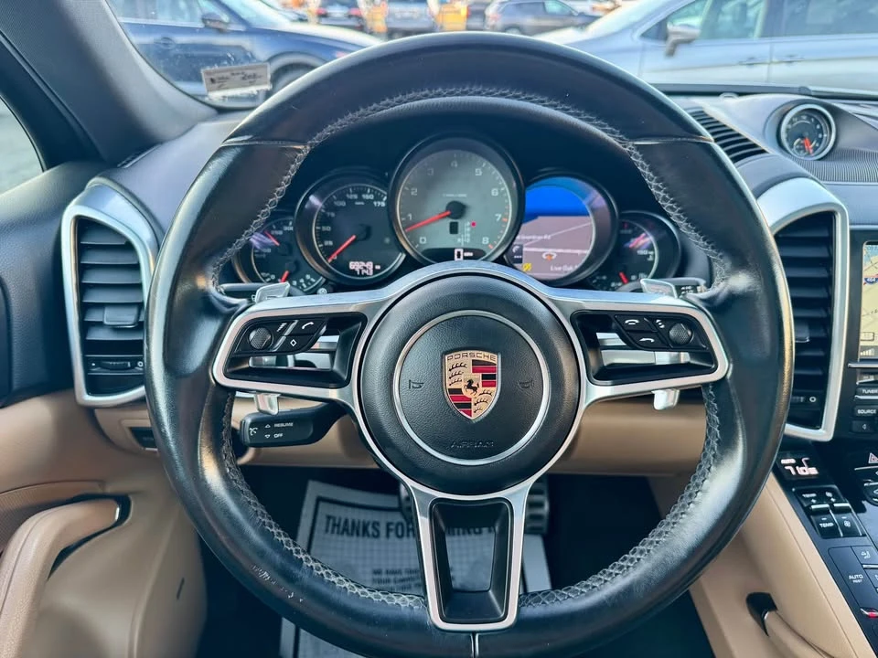 2016 Porsche 958 Cayenne S - Image 19 of 20