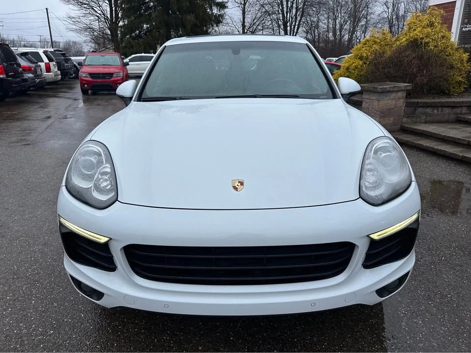 2016 Porsche 958 Cayenne S - Image 2 of 17