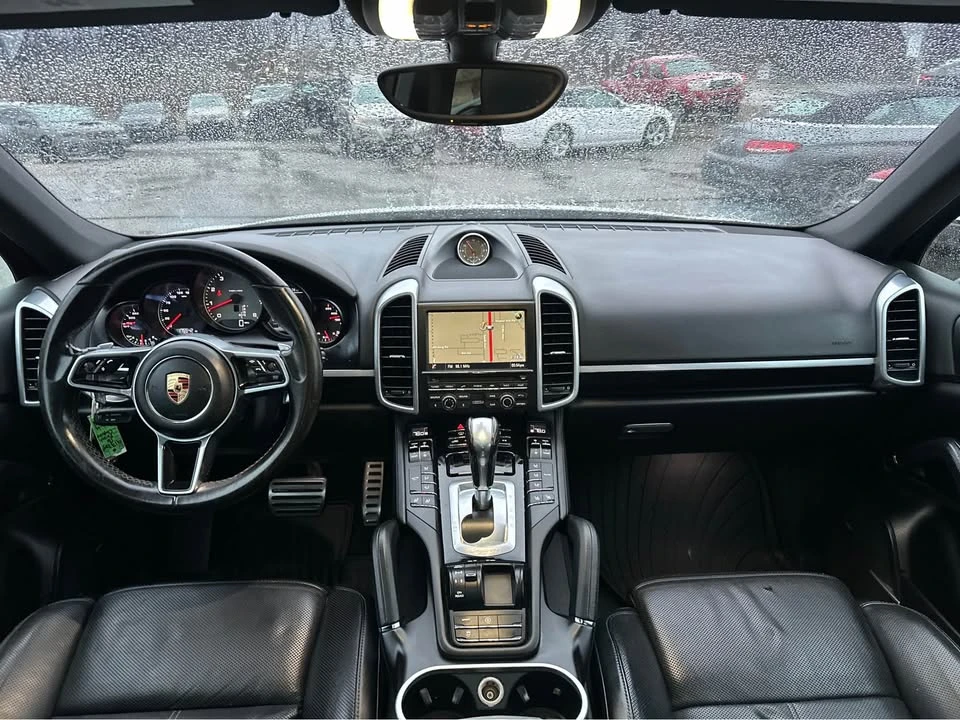 2016 Porsche 958 Cayenne S - Image 15 of 17