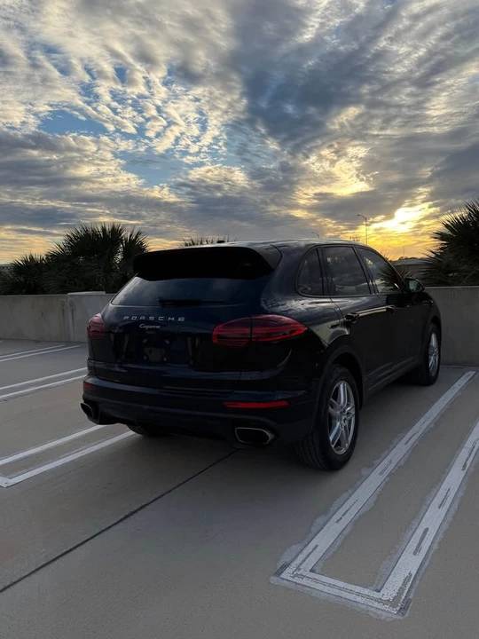 2016 Porsche 958 Cayenne S - Image 6 of 19