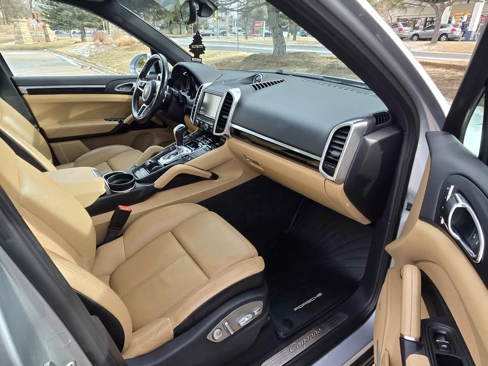 2016 Porsche 958 Cayenne S - Image 8 of 19