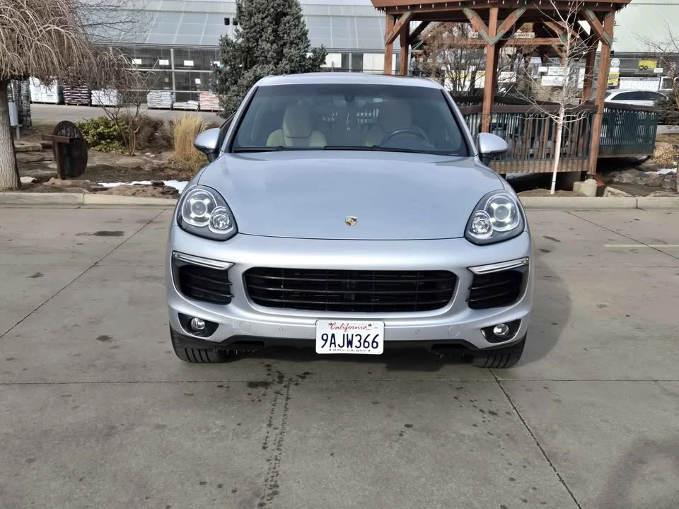 2016 Porsche 958 Cayenne S - Image 2 of 19