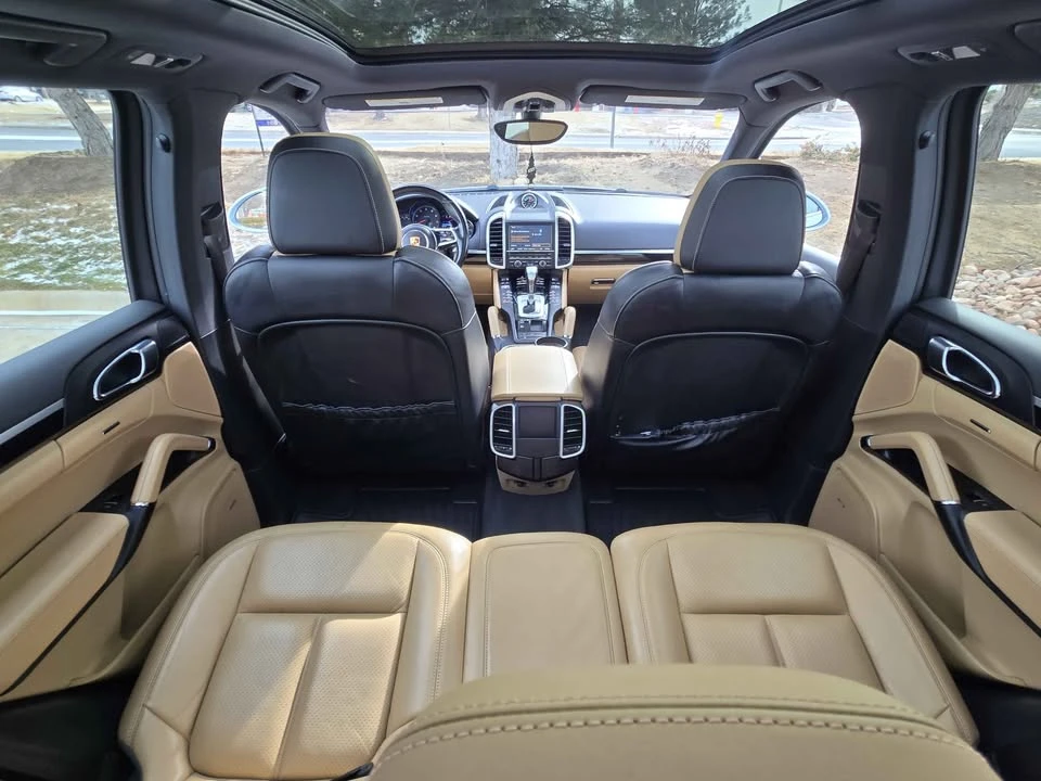 2016 Porsche 958 Cayenne S - Image 11 of 19