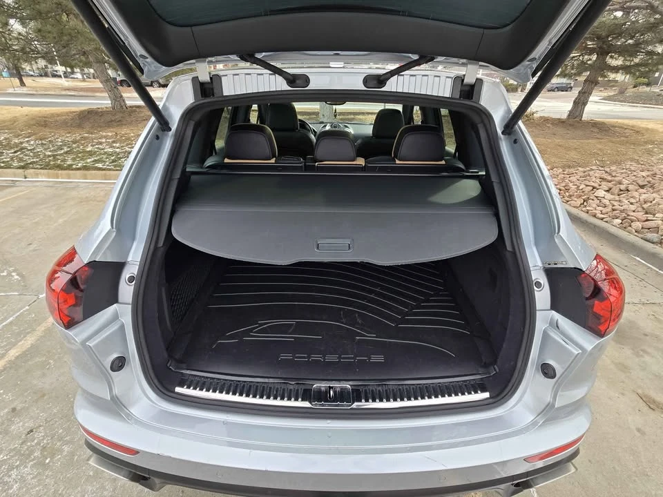 2016 Porsche 958 Cayenne S - Image 18 of 19