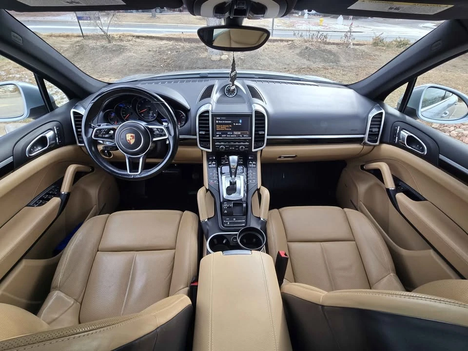 2016 Porsche 958 Cayenne S - Image 7 of 19