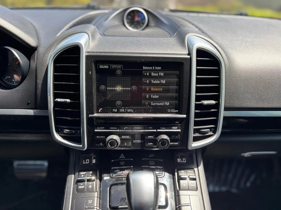 2016 Porsche 958 Cayenne S - Image 16 of 16