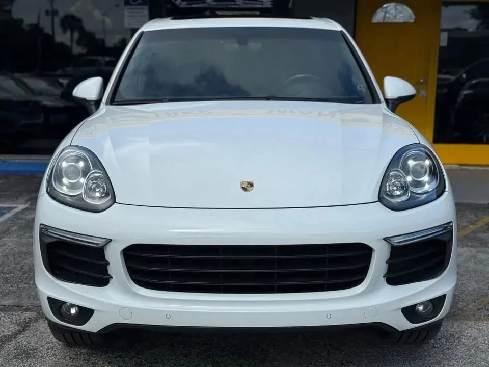 2016 Porsche 958 Cayenne - Image 2 of 20