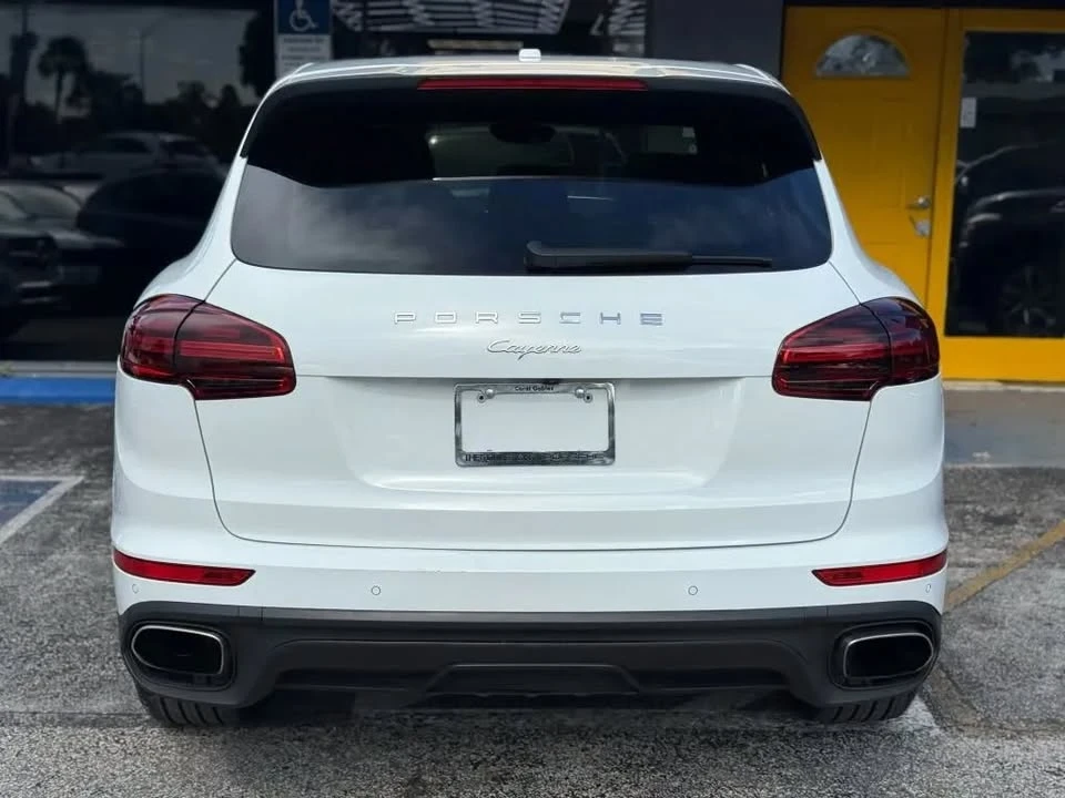 2016 Porsche 958 Cayenne - Image 5 of 20