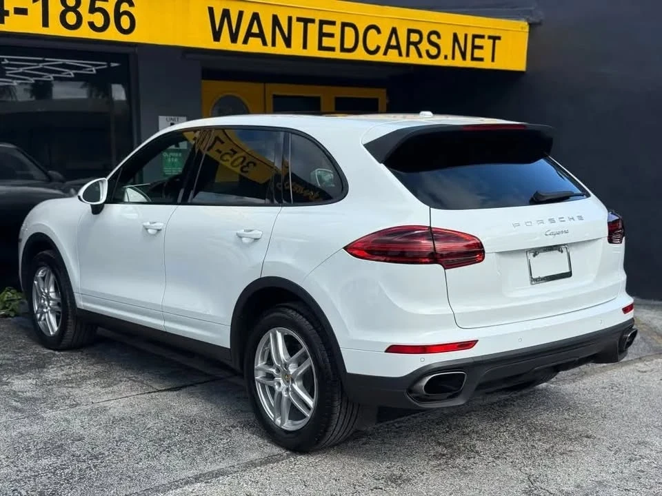 2016 Porsche 958 Cayenne - Image 4 of 20