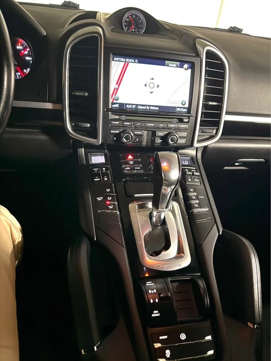 2016 Porsche 958 Cayenne - Image 8 of 20