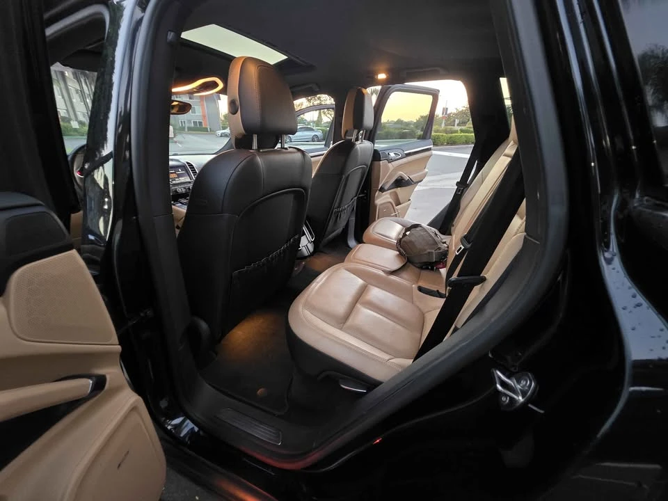 2016 Porsche 958 Cayenne - Image 14 of 18