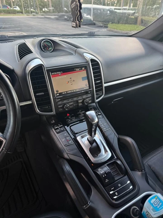 2016 Porsche 958 Cayenne - Image 19 of 20
