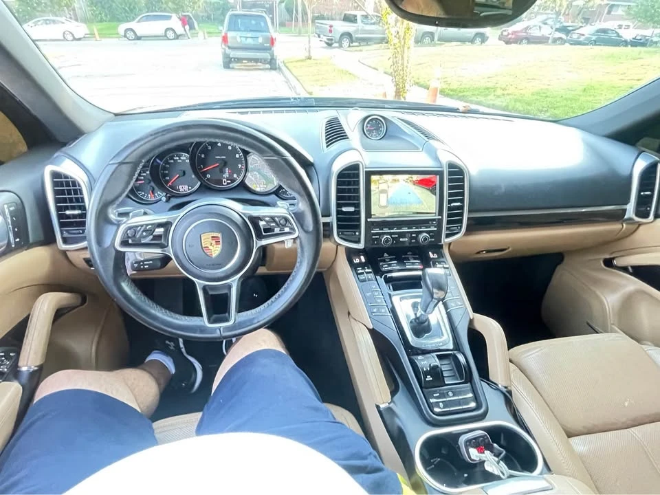 2016 Porsche 9Y0/9Y3 Cayenne - Image 18 of 19
