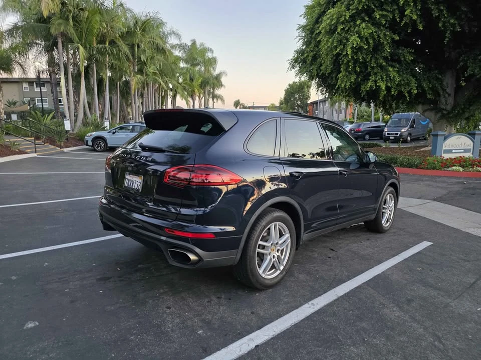2016 Porsche 958 Cayenne - Image 4 of 18