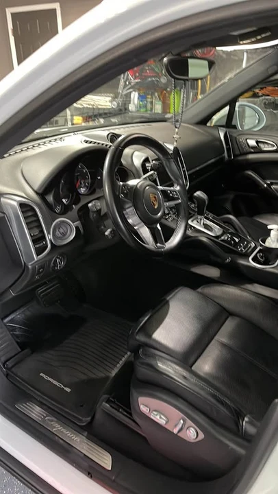 2016 Porsche 958 Cayenne - Image 5 of 6