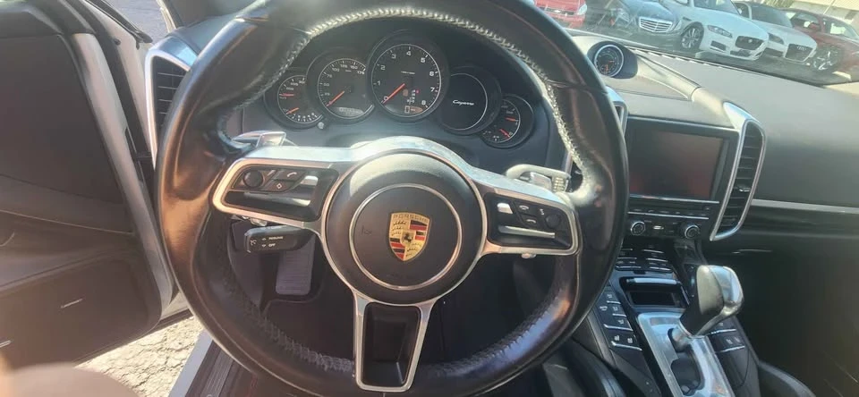 2016 Porsche 958 Cayenne - Image 18 of 18