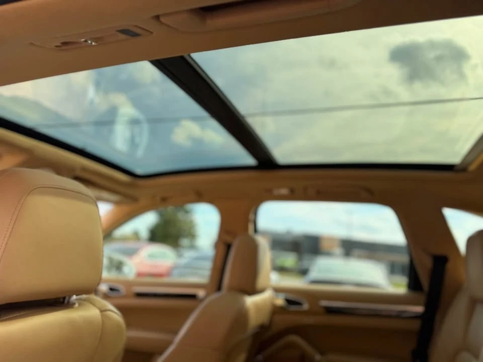 2016 Porsche 958 Cayenne - Image 7 of 11