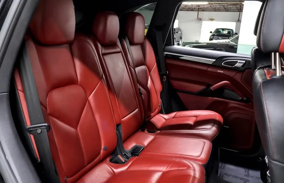 2016 Porsche 958 Cayenne - Image 17 of 19