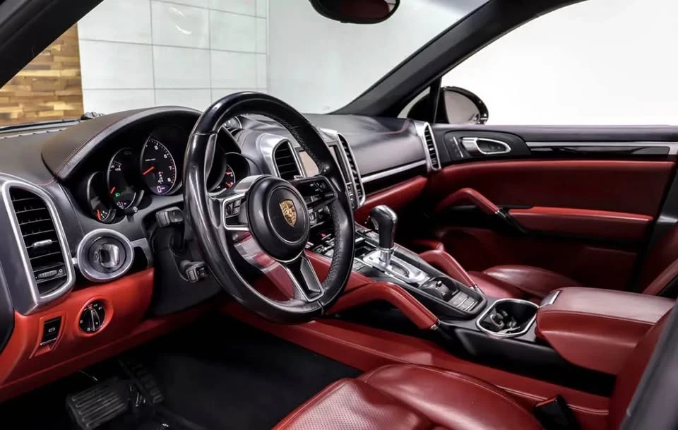 2016 Porsche 958 Cayenne - Image 9 of 19