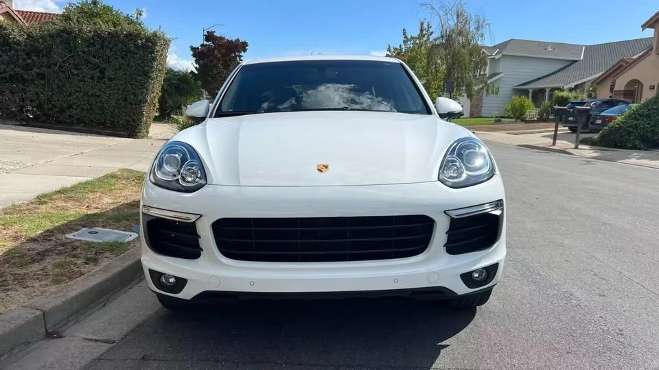 2016 Porsche 958 Cayenne - Image 2 of 20