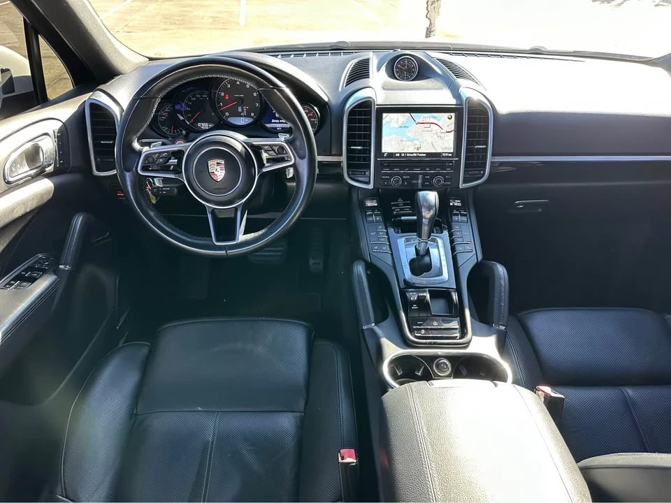 2016 Porsche 958 Cayenne - Image 15 of 17