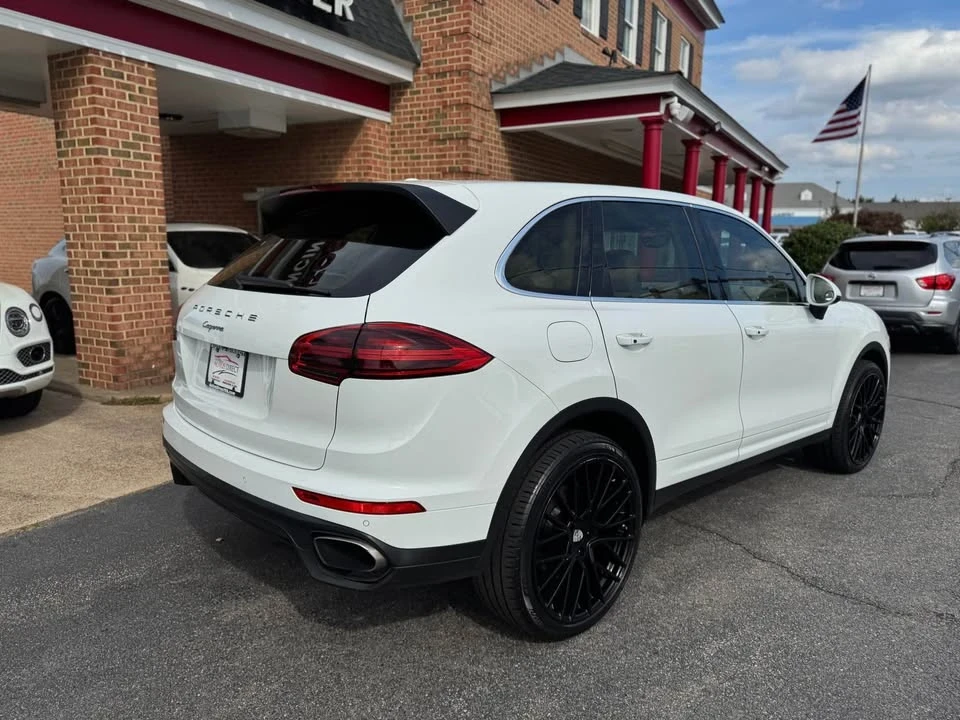 2016 Porsche 958 Cayenne - Image 9 of 11