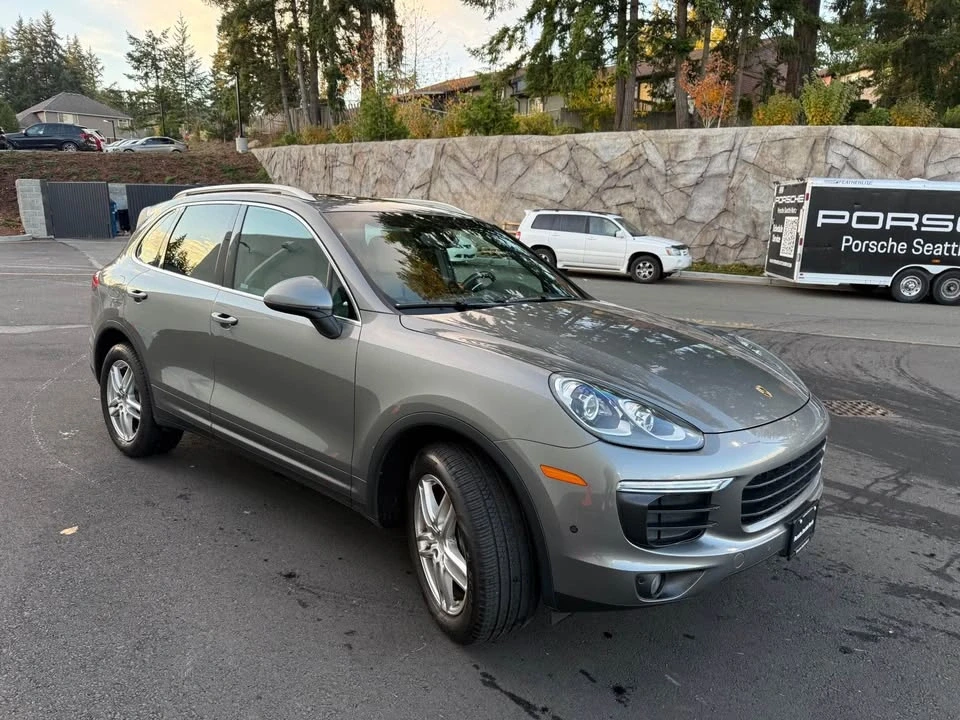 2016 Porsche 958 Cayenne - Image 7 of 11