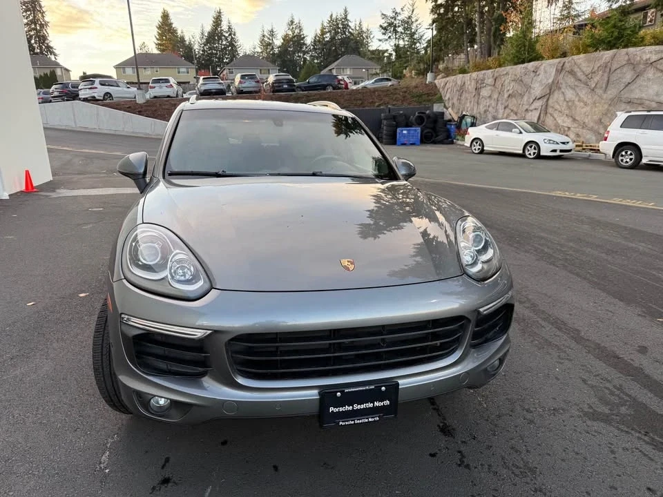 2016 Porsche 958 Cayenne - Image 8 of 11