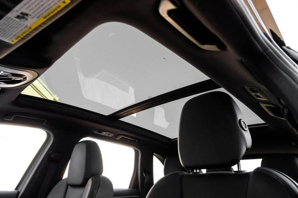 2016 Porsche 958 Cayenne - Image 8 of 17