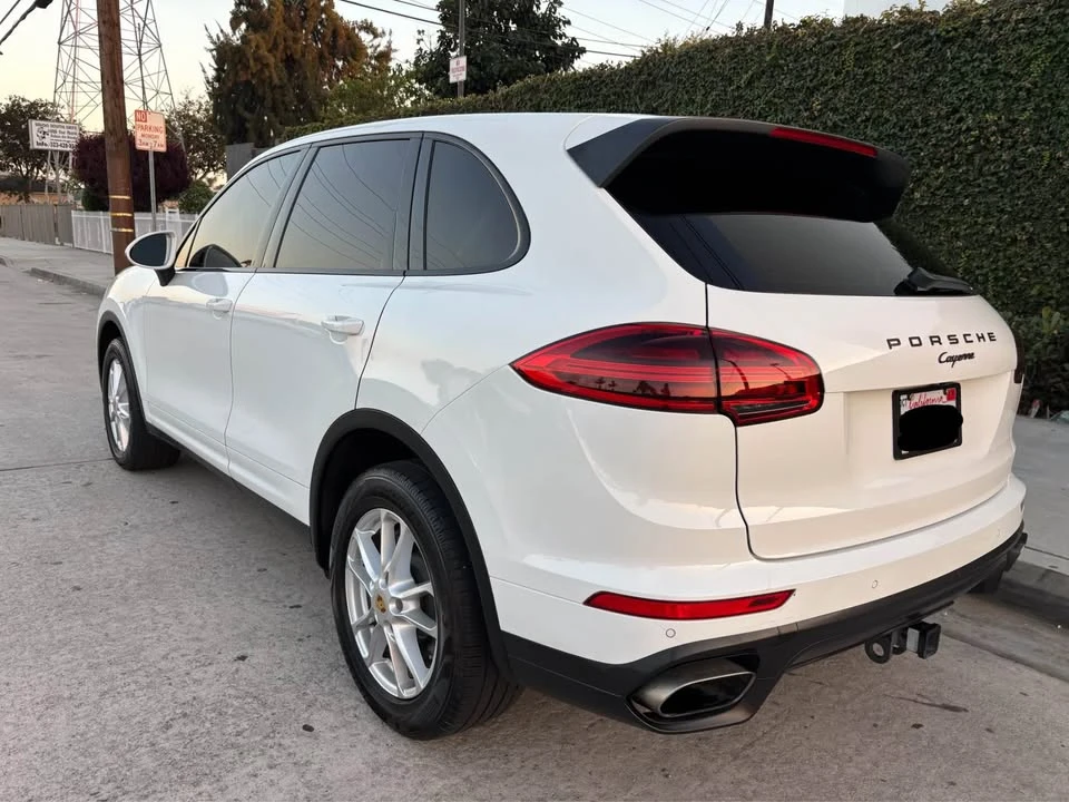 2016 Porsche 958 Cayenne - Image 7 of 20